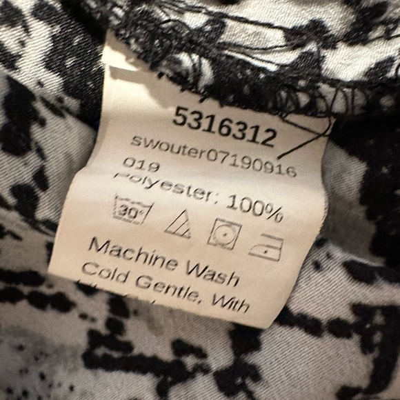 SHEIN Snakeskin Duster Kimono - Picture 2 of 14